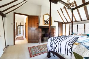 Photo 25- click for photo gallery